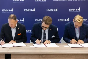 VDU su EIMIN ir partneriais steigs gynybos ir inovacijų kūrimo bei testavimo centrą